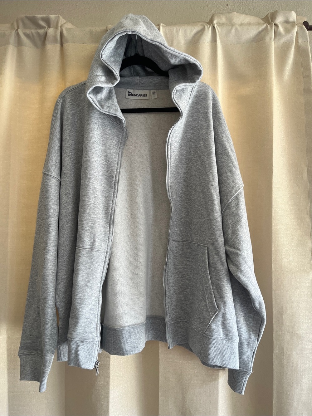 No Boundaries Men’s Light Gray Full-Zip Hooded Sweater - Picture 6 of 7